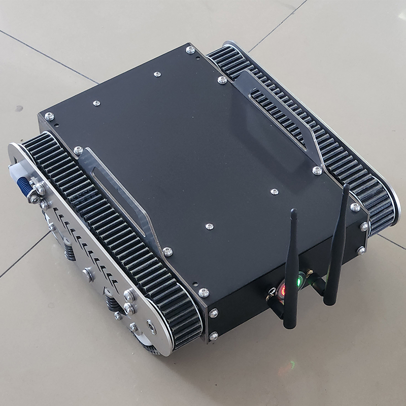 Wielozadaniowy, lekki (8 kg) p – Robot Track recenzja i cena